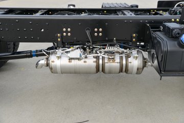 ����ʮͨ �´��� 200���� 4X4 4.5��ԽҰ��ж��ͼƬ