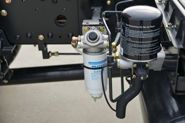 ����ʮͨ �´��� 200���� 4X4 4.5��ԽҰ��ж��ͼƬ