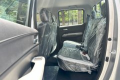 江铃全新域虎 2.5T柴油 167马力 四驱手动 平底货箱长轴双排皮卡 江铃全新域虎 2.5T柴油 167马力 四驱手动 平底货箱长轴双排皮卡