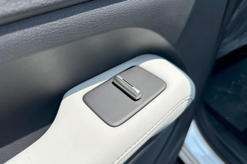 ����ȫ���� 2.5T���� 167���� �����ֶ� ƽ�׻��䳤��˫��Ƥ��ͼƬ