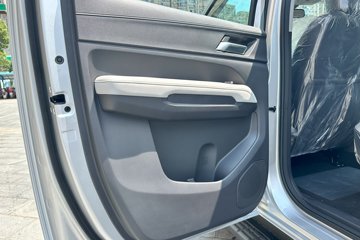 ����ȫ���� 2.5T���� 167���� �����ֶ� ƽ�׻��䳤��˫��Ƥ��ͼƬ