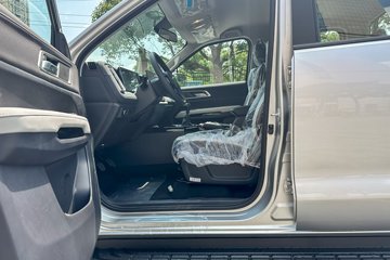 ����ȫ���� 2.5T���� 167���� �����ֶ� ƽ�׻��䳤��˫��Ƥ��ͼƬ