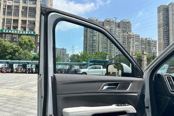 ����ȫ���� 2.5T���� 167���� �����ֶ� ƽ�׻��䳤��˫��Ƥ��ͼƬ