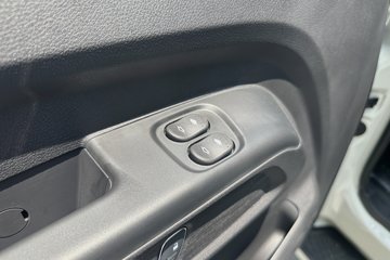 ȫ˳  2.5L 136 5 3.7׵ʽῨ ͼƬ