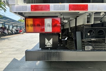 ����ȫ��˳�� ������ 2.5L���� 136���� ������5�� 3.7�׵�����ʽ�ῨͼƬ