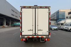 江铃E福顺 标准版 4X2 3.1米单排纯电动冷藏车(翼晖牌) 53.58kWh