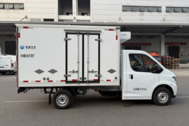 E福顺&nbsp;电动冷藏车外观图片