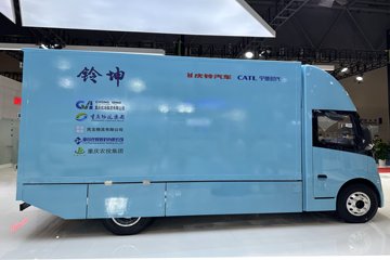 铃坤 电动载货车外观图片