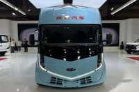 庆铃五十铃 铃坤 气刹 4.17米单排纯电动厢式轻卡 宁德时代120.27kWh