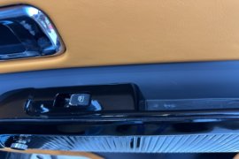 铃坤&nbsp;电动载货车驾驶室图片