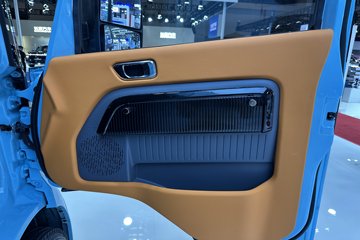 ������ʮ�� ���� ��ɲ 4.17�׵��Ŵ��綯��ʽ�Ῠ ����ʱ��100.07kWhͼƬ