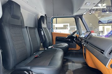 ������ʮ�� ���� ��ɲ 4.17�׵��Ŵ��綯��ʽ�Ῠ ����ʱ��100.07kWhͼƬ