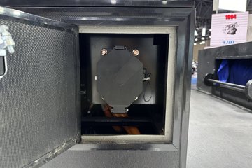 ������ʮ����� 6X4 ���綯ǣ���� ������352kWhͼƬ