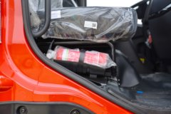 东风商用车 天锦KR 精英版 240马力 6X2 8米栏板载货车