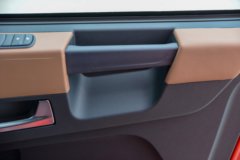 东风商用车 天龙旗舰KX 王者版 580马力 6X4 LNG牵引车(液缓)