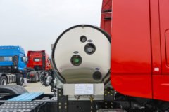 东风商用车 天龙旗舰KX 王者版 580马力 6X4 LNG牵引车(液缓)