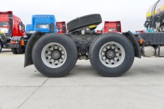东风天龙旗舰KX 嵘耀版 12.9L LNG 520马力 6X4 东风14档 牵引车