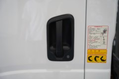 东风柳汽乘龙L2V  翼威 4.165米单排纯电动厢式轻卡 宁德时代100.46kWh
