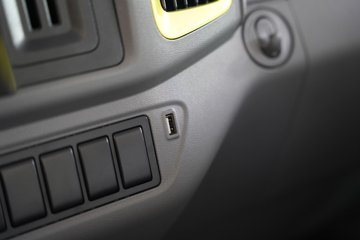 ������������L2V  ���� 4.165�׵��Ŵ��綯��ʽ�Ῠ ����ʱ��100.46kWhͼƬ