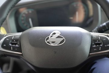 ������������L2V  ���� 4.165�׵��Ŵ��綯��ʽ�Ῠ ����ʱ��100.46kWhͼƬ