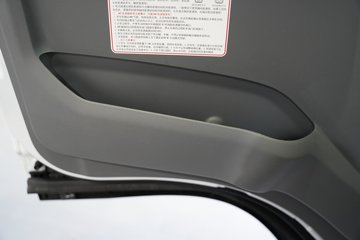 ������������L2V  ���� 4.165�׵��Ŵ��綯��ʽ�Ῠ ����ʱ��100.46kWhͼƬ