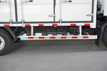 ������������L2V  ���� 4.165�׵��Ŵ��綯��ʽ�Ῠ ����ʱ��100.46kWhͼƬ