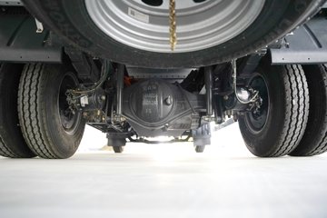 ������������L2V  ���� 4.165�׵��Ŵ��綯��ʽ�Ῠ ����ʱ��100.46kWhͼƬ