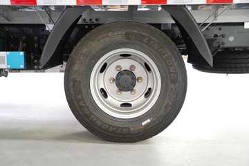 ������������L2V  ���� 4.165�׵��Ŵ��綯��ʽ�Ῠ ����ʱ��100.46kWhͼƬ