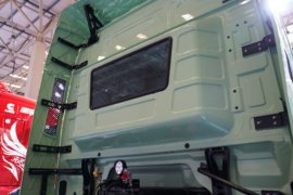 电凤凰&nbsp;电动牵引车外观图片