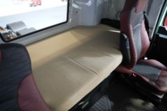 奇瑞商用车电凤凰 6X4 纯电动牵引车 600kWh