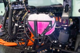 电凤凰&nbsp;电动牵引车底盘图片