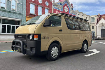 福田商务车 风景G7 160马力 汽油  4座自动 宿营车