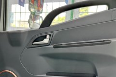 江淮 帅铃EV5 4.5T 4.22米单排纯电动仓栅式轻卡81.14kWh