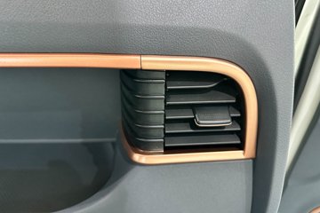 ���� ˧��EV5 4.5T 4.22�׵��Ŵ��綯��դʽ�Ῠ81.14kWhͼƬ