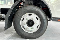 江淮 帅铃EV5 4.5T 4.22米单排纯电动仓栅式轻卡81.14kWh