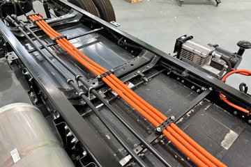 ���� ˧��EV5 4.5T 4.22�׵��Ŵ��綯��դʽ�Ῠ81.14kWhͼƬ