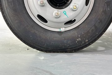 ���� ˧��EV5 4.5T 4.22�׵��Ŵ��綯��դʽ�Ῠ81.14kWhͼƬ