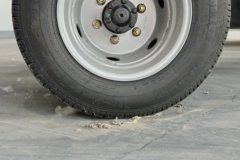 东风股份 EV180 3.5T 3.79米单排纯电动栏板微卡50.38kWh