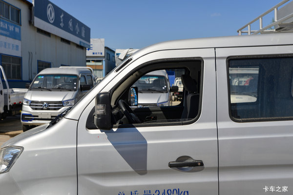 跨越王X1载货车限时促销中 优惠0.1万