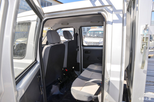 跨越王X1载货车限时促销中 优惠0.2万