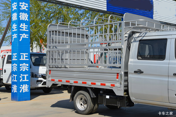 跨越王X1载货车限时促销中 优惠0.2万