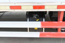 重汽HOWO轻卡底盘&nbsp;爆破器材运输车底盘图片