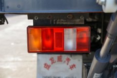 重汽HOWO轻卡悍将 160马力 4X2 5.2米易燃气体厢式运输车(楚飞牌)