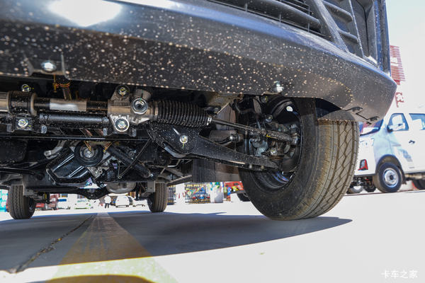 购跨越星V3VAN/轻客 享高达0.12万优惠