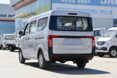 长安跨越 跨越星V3 2023款 舒适型 107马力 1.5L汽油 7座微面