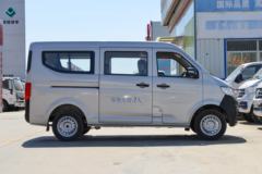 跨越星V3,1.5L的排量，5座，6座，7座可选，只要36800