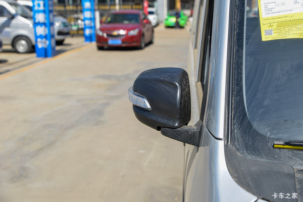 跨越星V3VAN/轻客济宁市火热促销中 让利高达0.3万