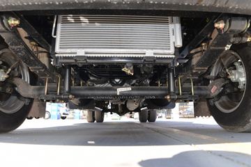 ������Խ��X7 ������ 1.6L 105���� CNG 3.685�׵�����ʽС��ͼƬ