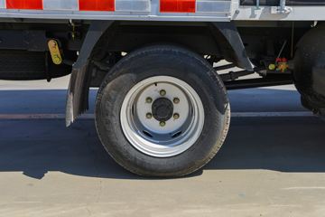 ������Խ��X7 ������ 1.6L 105���� CNG 3.685�׵�����ʽС��ͼƬ