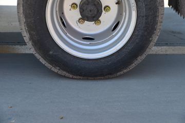 ������Խ��X7 ������ 1.6L 105���� CNG 3.685�׵�����ʽС��ͼƬ